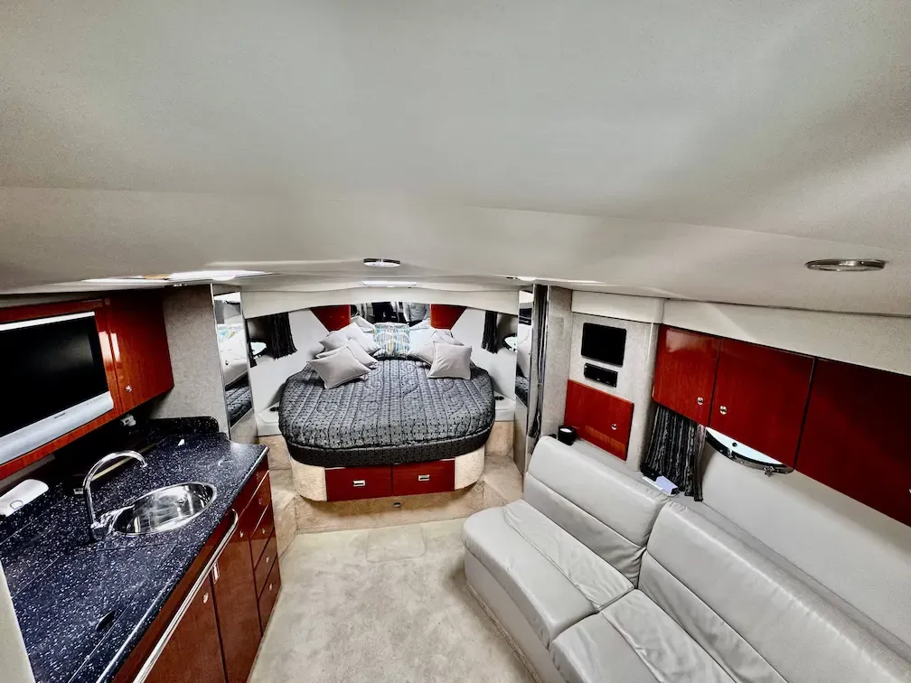 Detalle de 37 Ft Formula Serenity 2